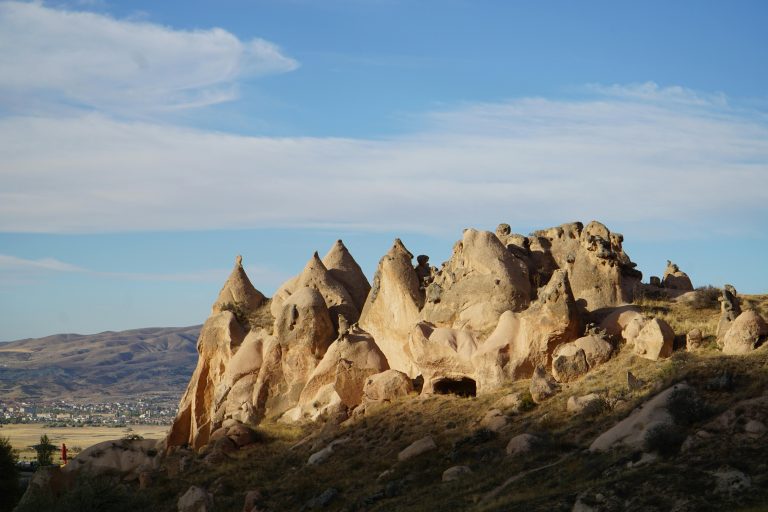 Winter Camping Travel Trailer Off-Road Guide 2025