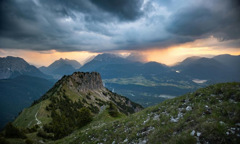 Family Travel Trailers: Complete Guide for Camping Families