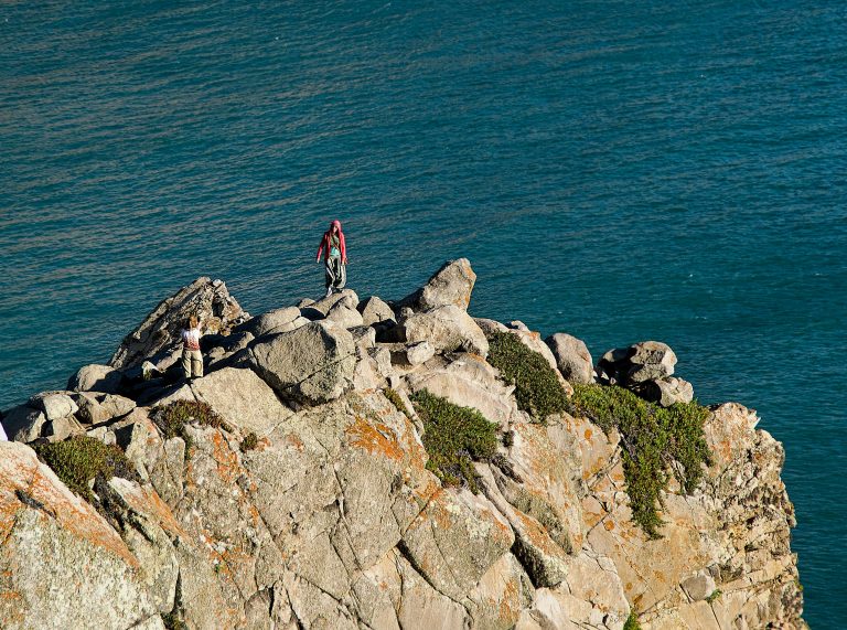 Safe Towing Speed for Travel Trailers: Expert Guide