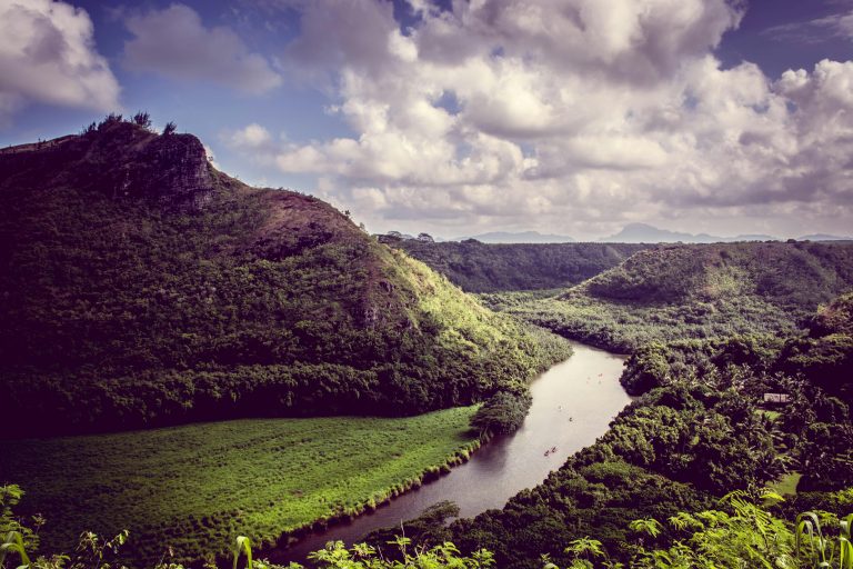 Travel Trailer With King Size Bed: Sleep Comfort Upgraded