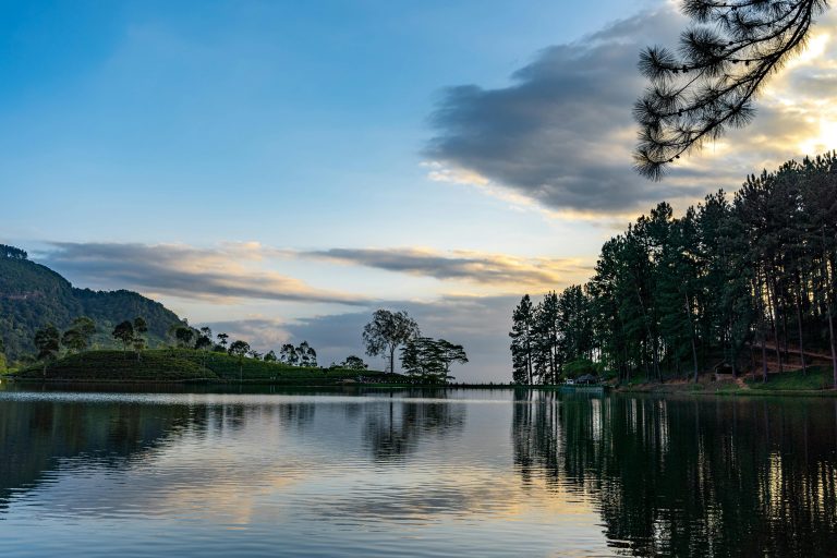 Best Aerodynamic Travel Trailers 2026: Ultimate Guide