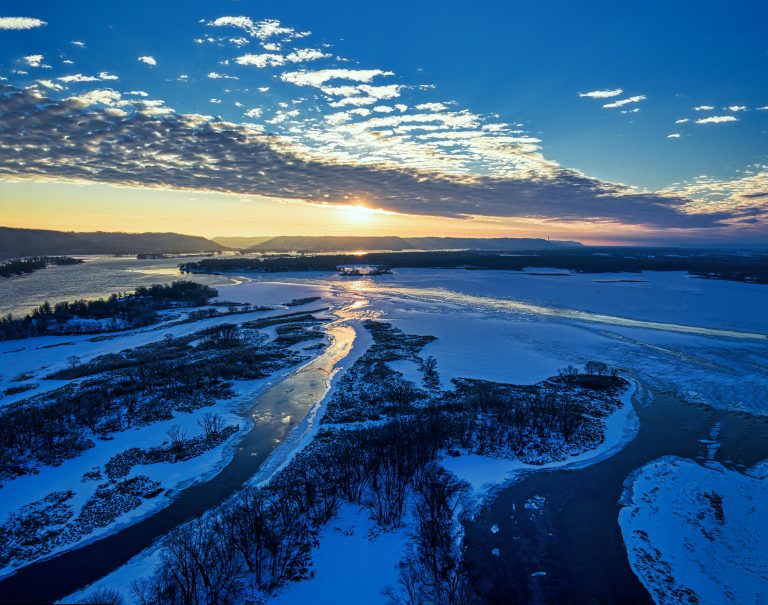 Trailer Wheel Alignment Guide: Checks, Signs & Adjustment