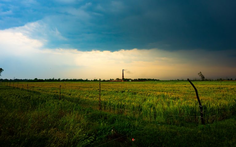 Best 4WD RV for Overlanding: Complete Guide