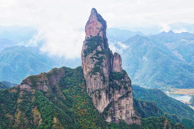 4WD Motorhome Guide: Off-Road Travel Made Easy